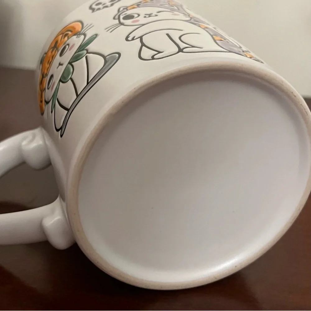 Mug 18 oz Cats Spooky pumpkin witch mug Halloween purple interior NWOT